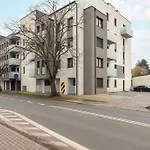 شقة Elegancki Niedaleko Parku W Poznaniu Z Tarasem I Parkingiem By Renters *